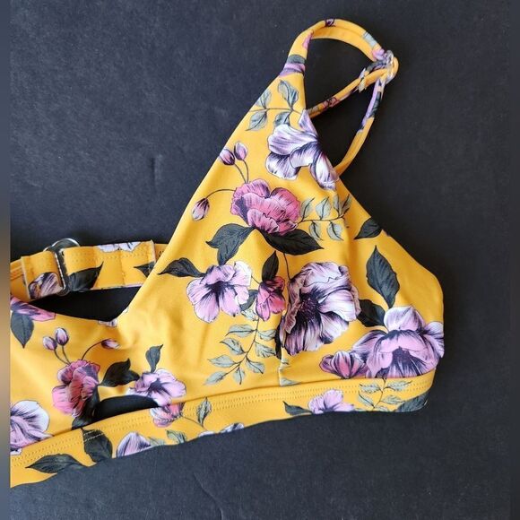 No Boundaries Yellow Floral Bikini Set - Picture 2 of 13